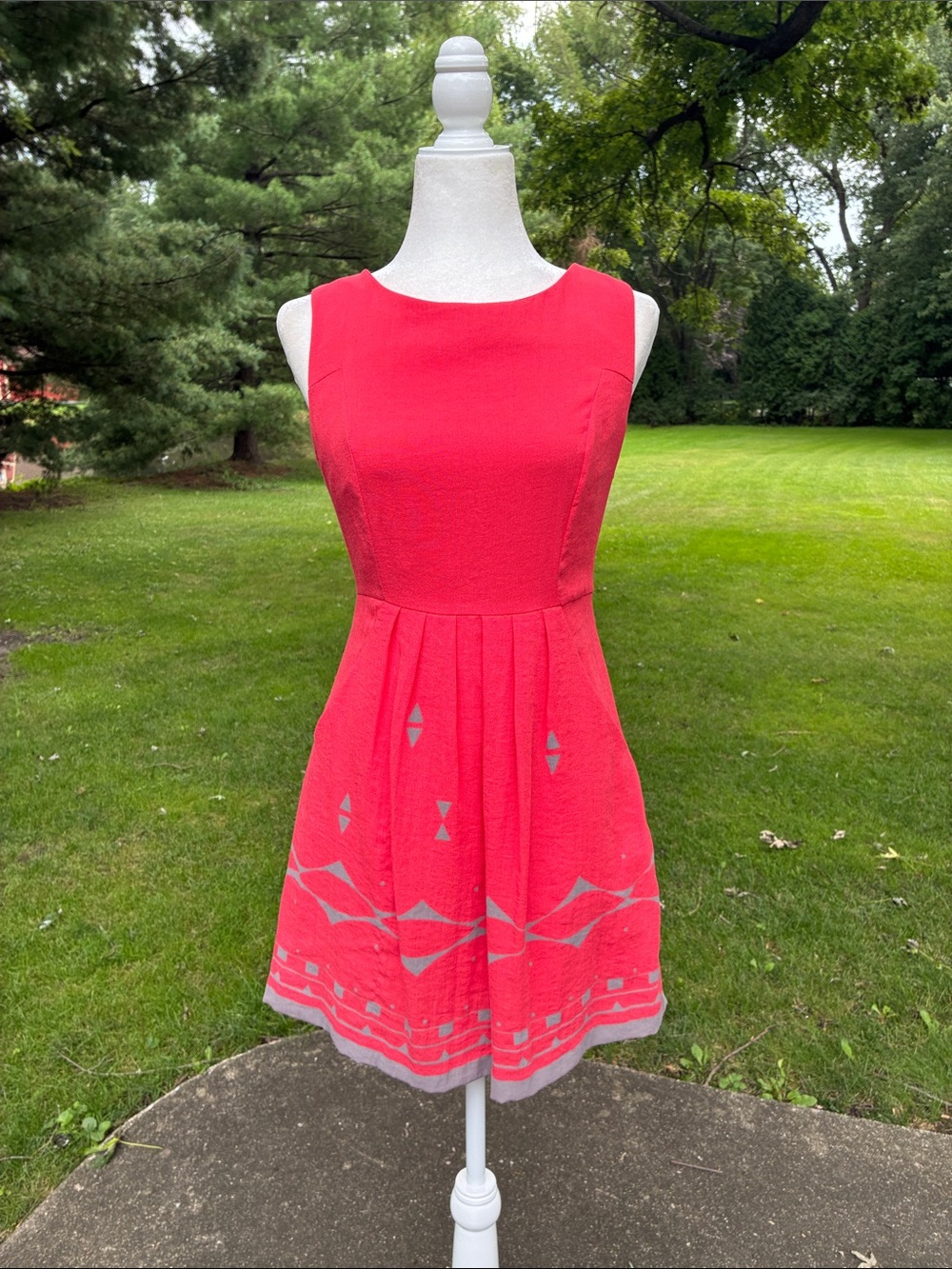 Esley Coral Sleeveless A-Line Dress with Gray Border Motif